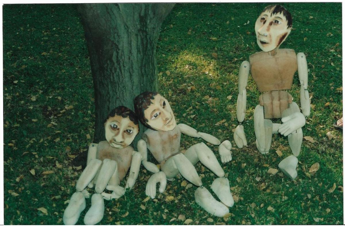 12. Marionetas obra Luisa y Manuel_Villa Grimaldi.jpg