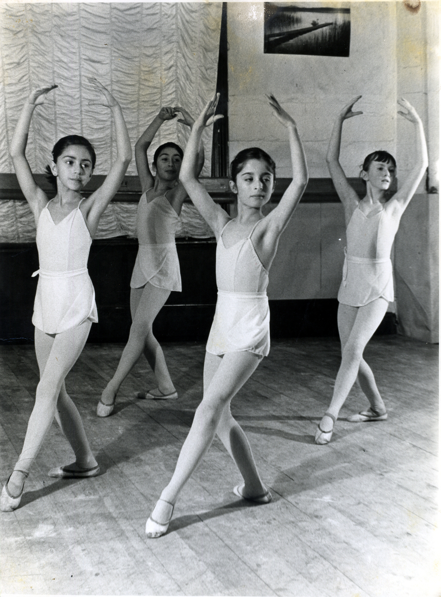 2. Alumnas 1979.jpg