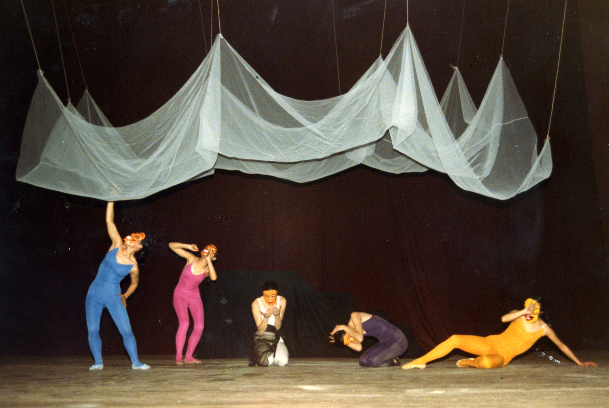 3. la busqueda del sentido 1979, coreografía Ximena Schaaf2.jpg