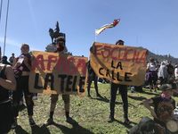 https://archivo-arde.s3-sa-east-1.amazonaws.com/Cuerpo y protesta 2019/uhPw9ivqSRq4C%1LlNzCIw.jpg